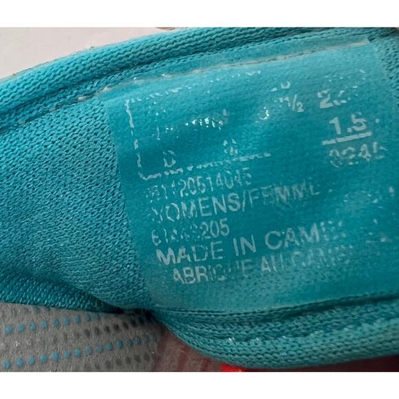 Clarks CLOUDSTEPPERS Breeze Sea Slip On Adjustable Thong Flip Flop Sandals Sz 8 - Picture 8 of 9